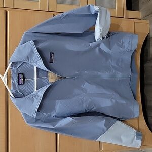 Patagonia jacket R1